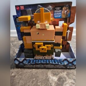 Brandnew Minecraft legends Portal Guard 10" tall